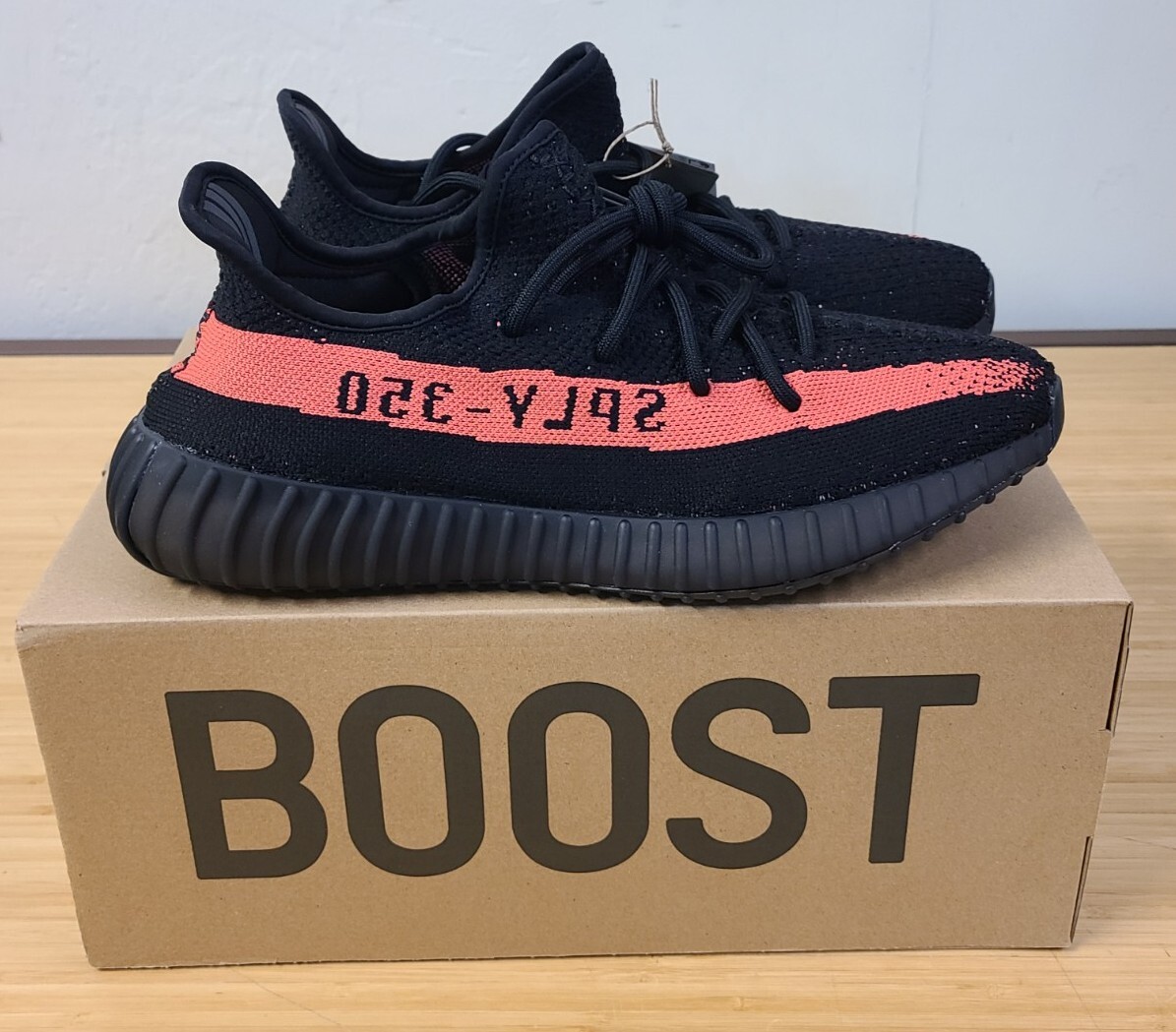 Adidas Yeezy Boost 350 V2 BY9612 Core Red Men Size 10.5 Adidas Yeezy Boost 350 V2 BY9612 Core Red Men Size 10.5