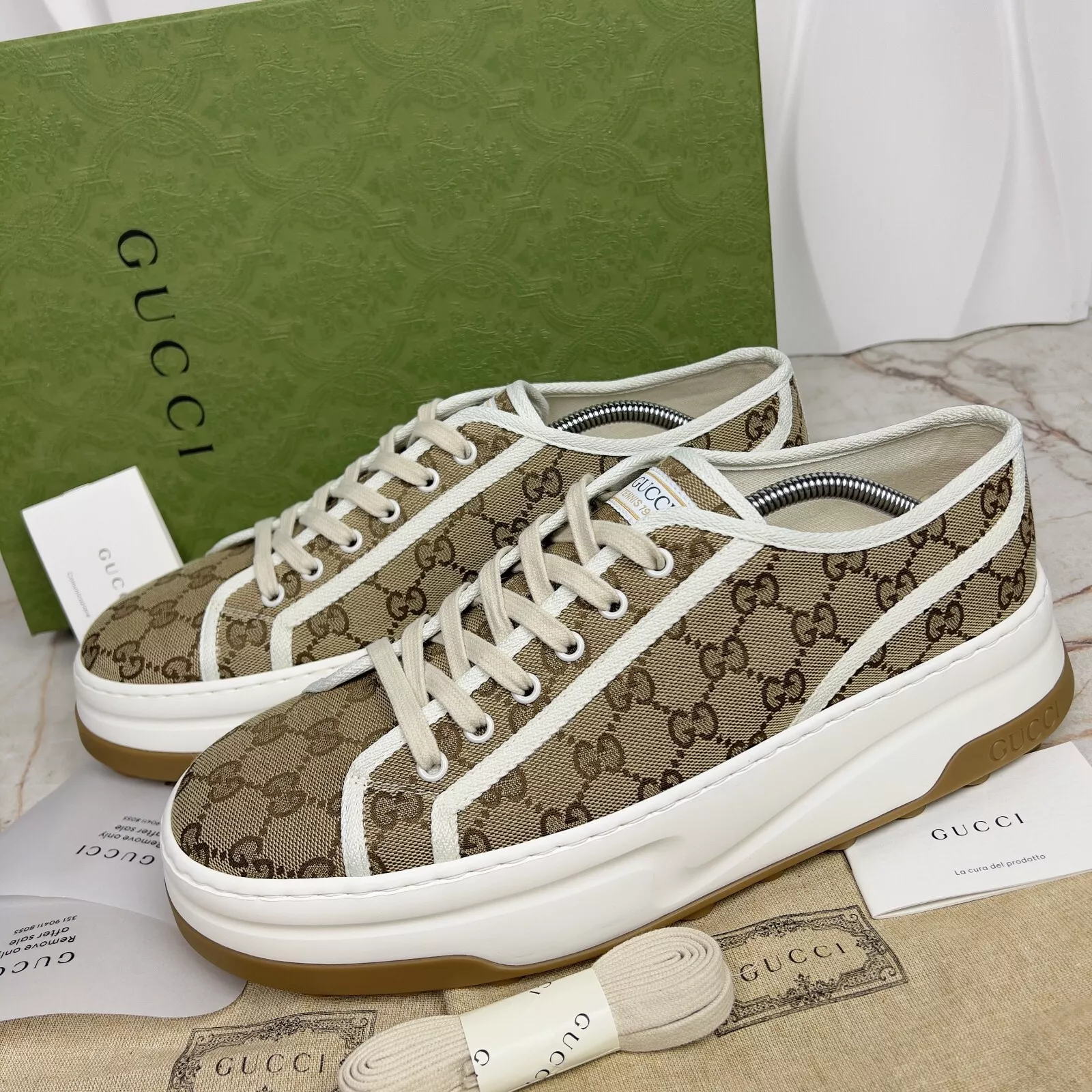 Baskets Gucci Tennis 1977 Supreme GG tissu beige 11,5 G ou 12 US 45, NEUVES