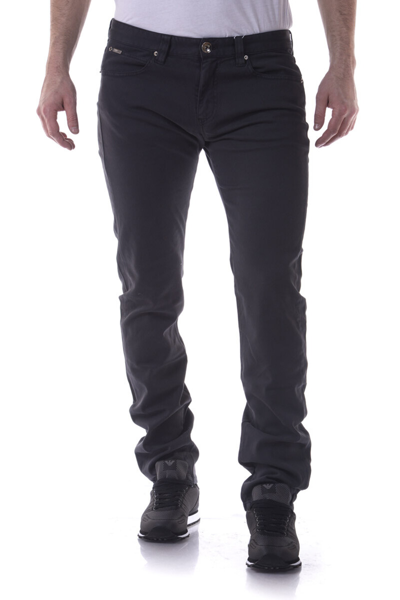 Мужские хлопковые джинсы Armani Collezioni Jeans серого цвета UCPJ06UCS01 655 Sz40 ДЕЛАЮТ ПРЕДЛОЖЕНИЕ 52290₽