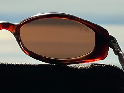 Maui Jim Hana MJ 124 10 Tortoise Brown Frame & HCL Bronze  display picture 2