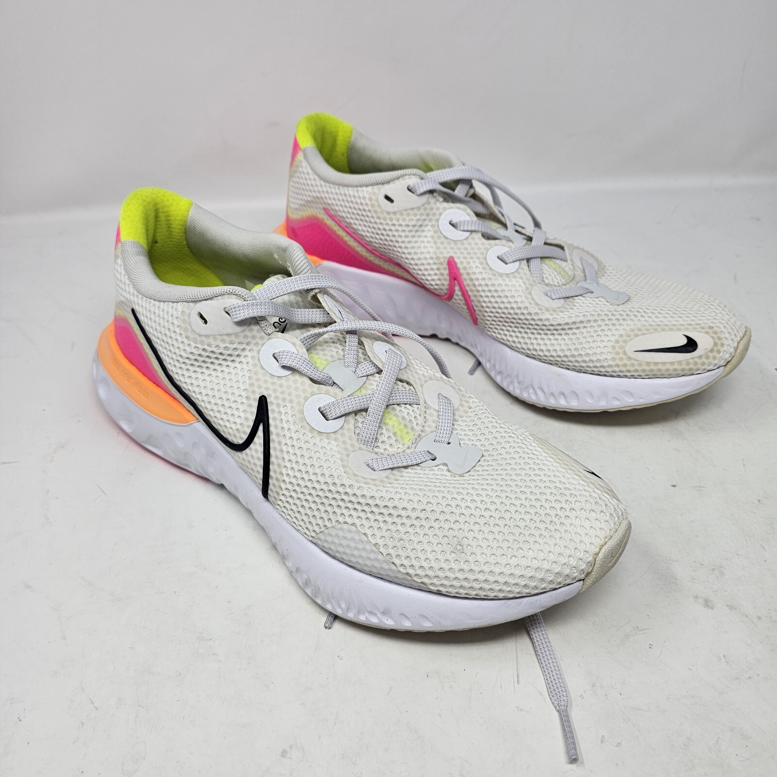 Nike Women's Renew Run CK6360-005 White Multi Running Shoes Sneakers Size 11