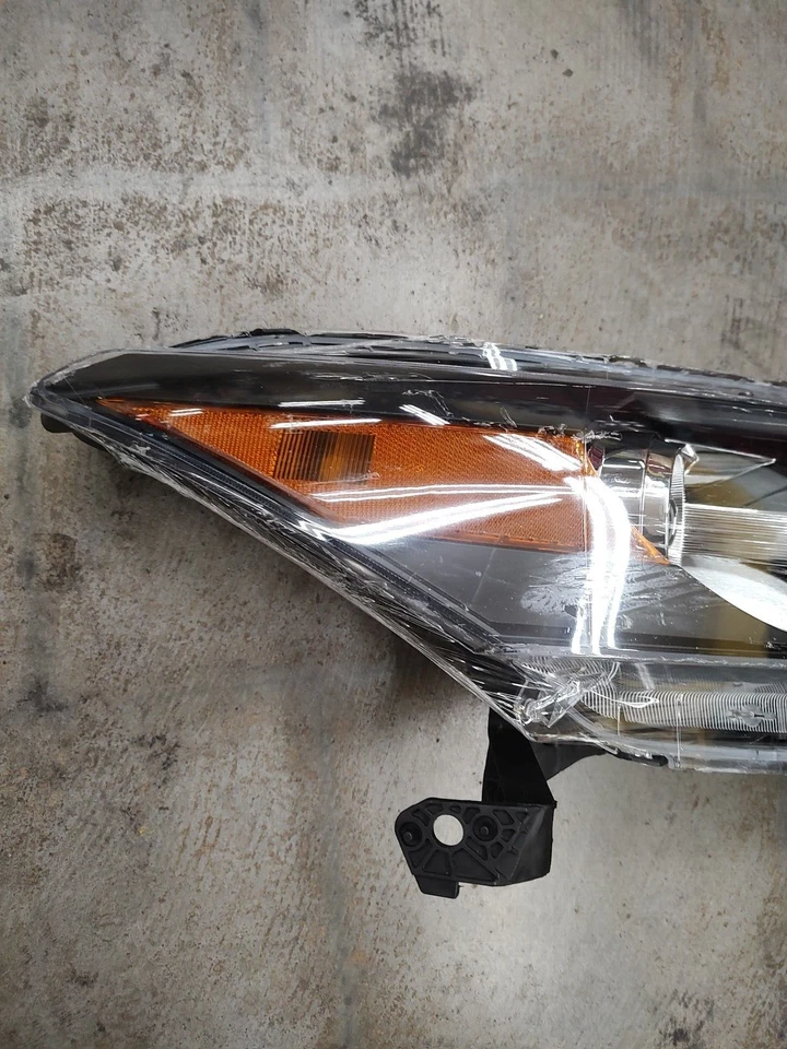 Faro lado pasajero HO2503135 HD545-B101R para Honda Accord 08-10 | cupé Foto 2 de 4