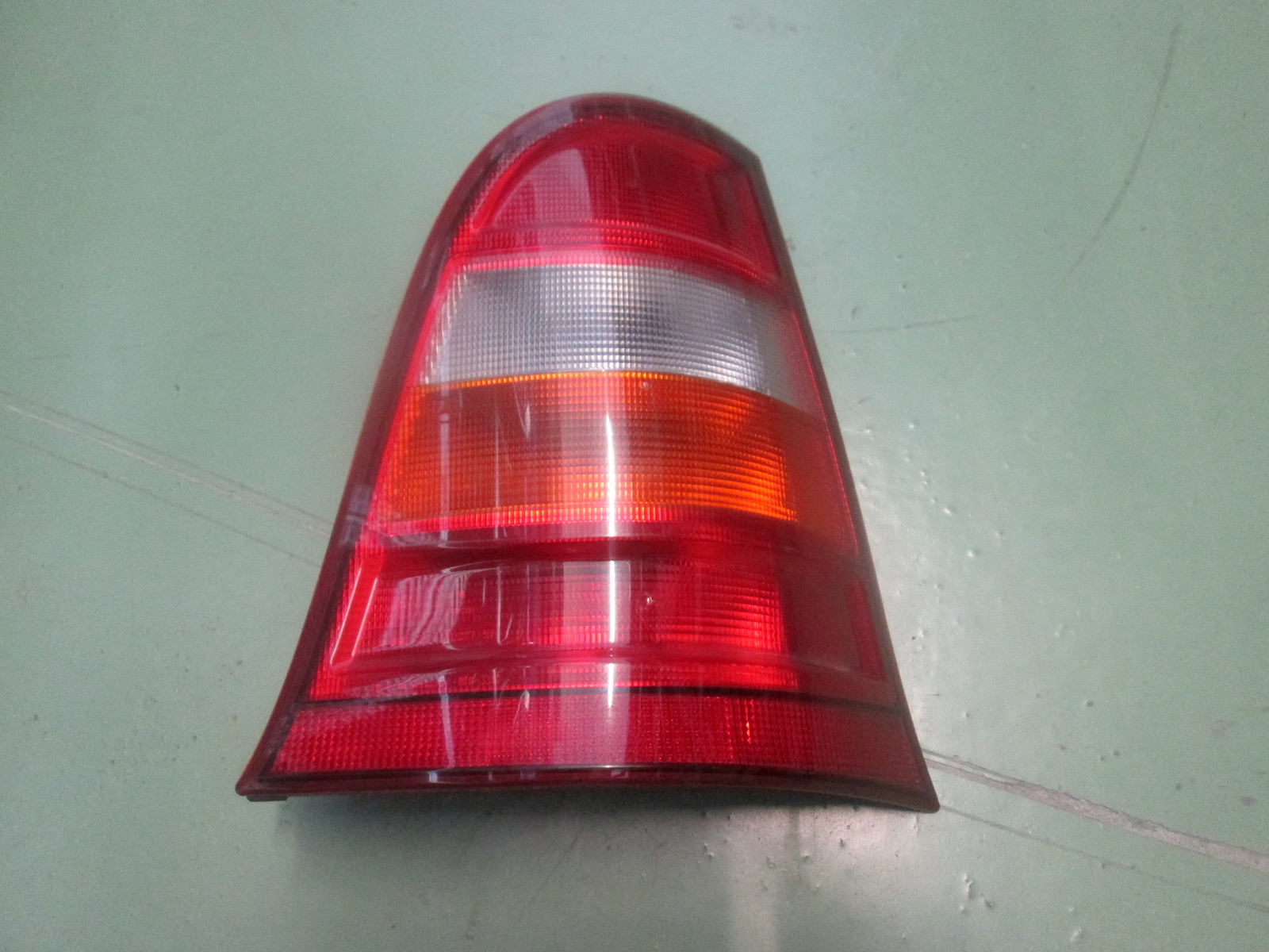 Mercedes-Benz W168 A-Class Right Tail Light A1688200264 Accessory