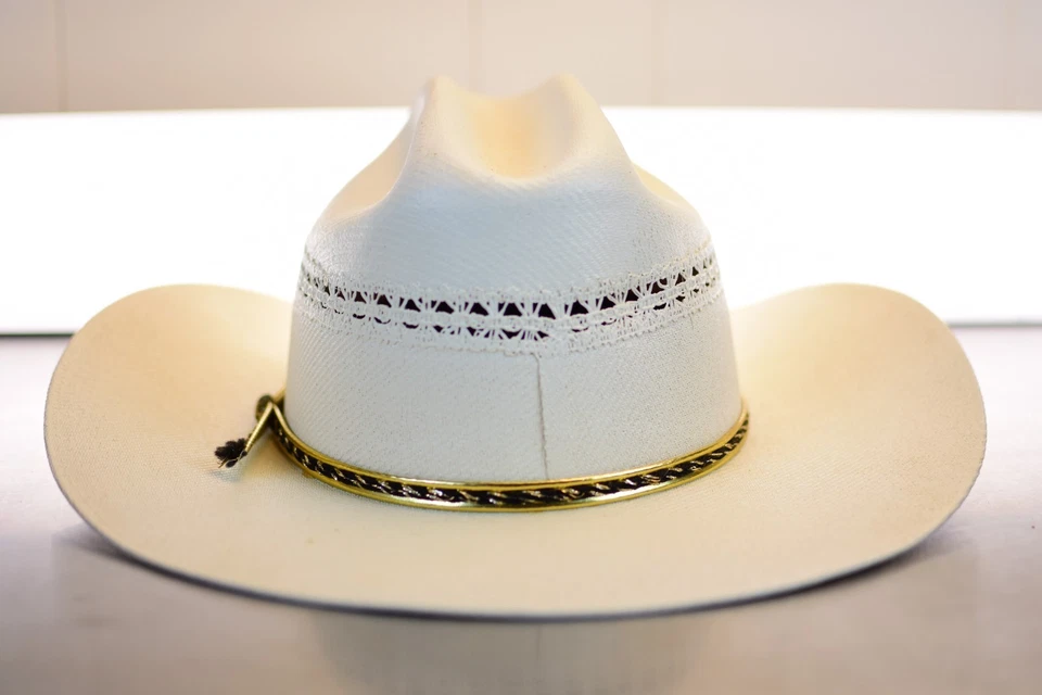 Western Express Cowboy Hat White Cattleman Fitted Large 7 3/4 - Image 2 of 4