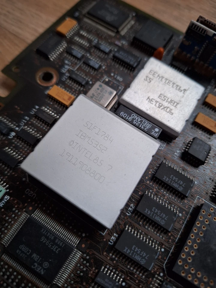 IBM PS/2 Model 70 386DX System Board Bundle – RAM & Token Ring Card Included - Bild 3 von 4