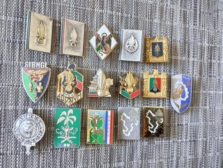 Lot Insignes LÉGION ÉTRANGÈRE