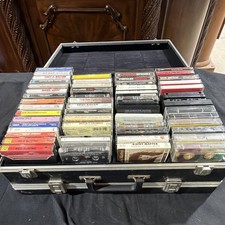 110* Country Cassette Tape Lot w/ Hard Carry Case - George Jones, Tammy Wynette