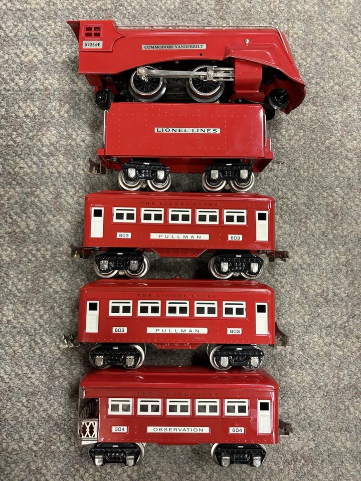 + Juego de 3 vagones pasajeros Lionel Prewar O hojalata roja 264E Commodore Vanderbilt Foto 2 de 4