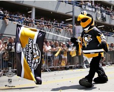 Iceburgh Pittsburgh Penguins 2016 Stanley Cup Champions Parade 8