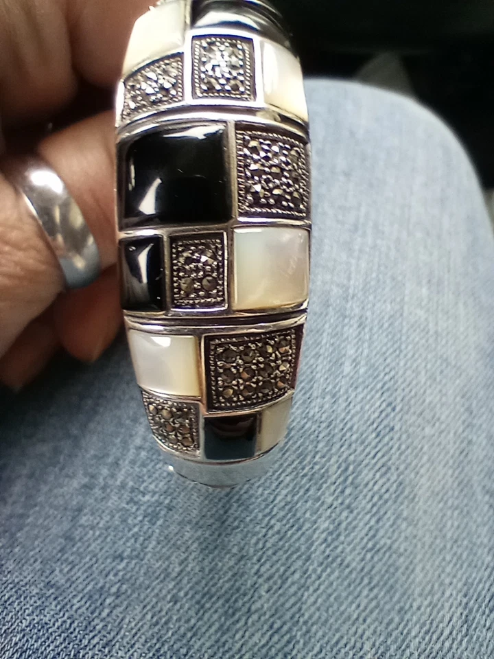 Hermoso Brazalete Abolone de Ónix Negro y Marcosite Plata de Ley 925 7-8 Pulgadas Foto 2 de 4