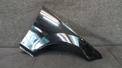 PT-17 * Mercedes-Benz W204 C-Klasse  Kotflügel Rechts - 197 Obsidianschwarz Met