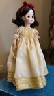Madame Alexander #1556, Snow White, 13-inch Doll, Original Box & Wrist Tag — photo 10