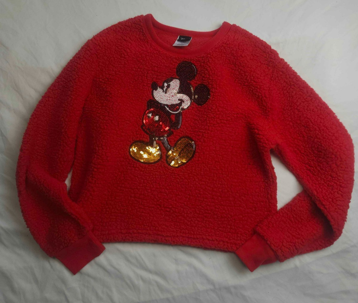 Disney Mickey Mouse Sweater Women Medium Red Fleece Sequins Long Sleeve Pullover