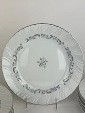 Camelot China Gracious 1990 Japan Set Of Five 10 Inch Dinner Plates