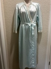 Beautiful R. Michael Alan SATIN Robe -NIGHT GOWN-LINGERIE MINT GREEN SIZE Medium