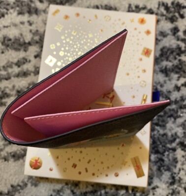 Louis Vuitton Passport Cover 2023 Limited Vivienne Print | eBay