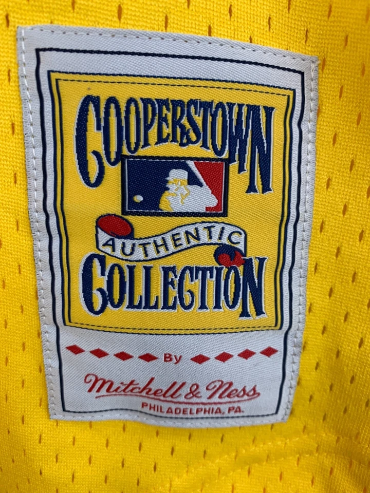 Nueva camiseta Oakland A's Mitchell & Ness Cooperstown 1984 Henderson 2XL RT10286 Foto 4 de 4