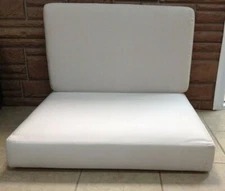 2 pc Frontgate Sunbrella Outdoor Lounge Chair Cushions Quick Dry white 33x28