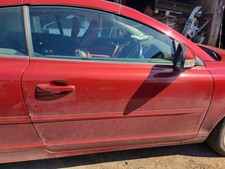 VOLVO C70 D5 SE LUX 2010 COVERTABLE 2.4L DIESEL DRIVERS DOOR - RED 702