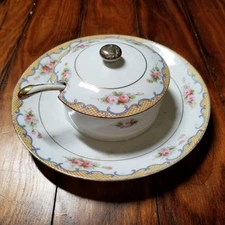 Vtg Nippon Porcelain Chip And Dip Set W/ Lid And Spoon  BWN