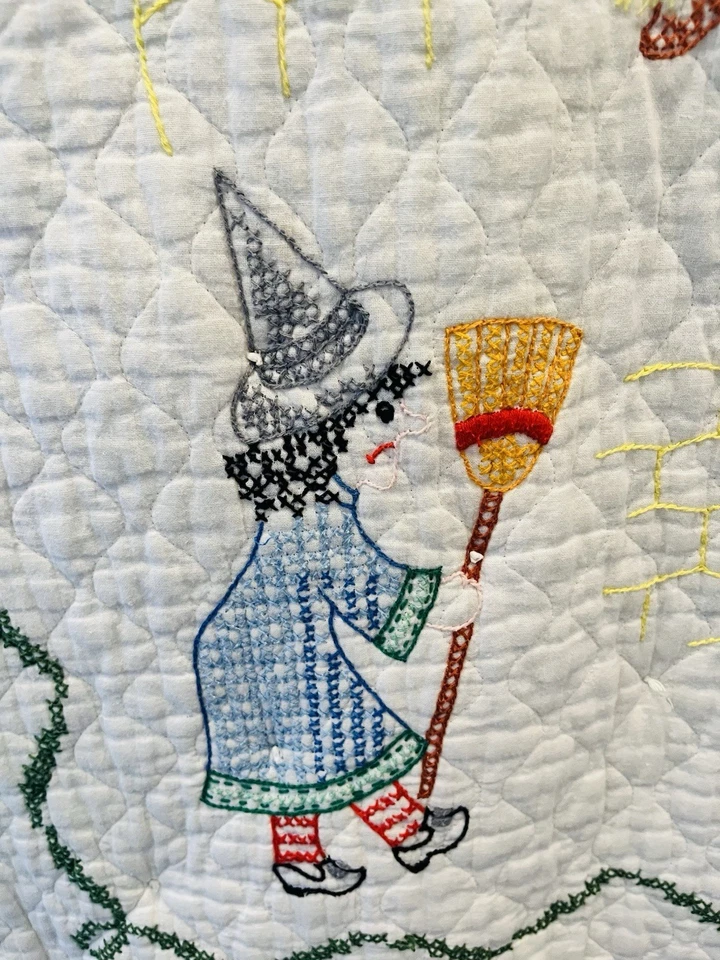 Manta Edredón Bebé Mago de Oz Vintage Bordada a Mano 36” X 57”, LEER Foto 3 de 4