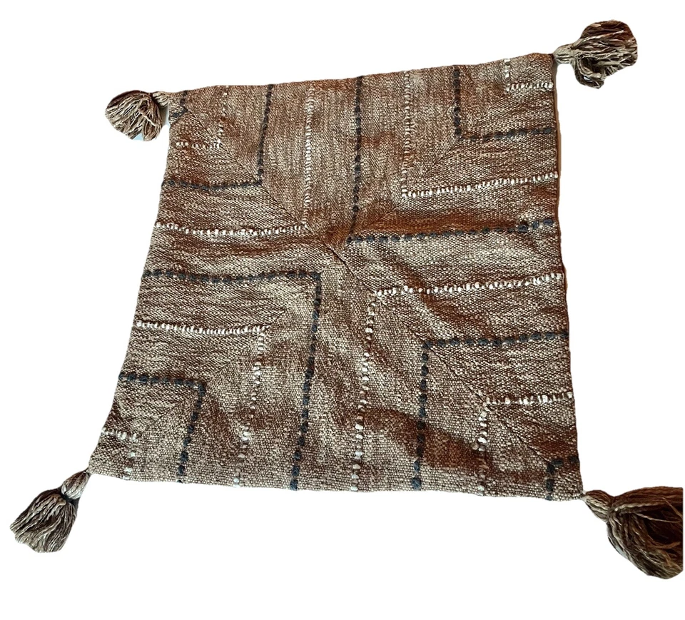 Boho Rustic Pillow Cover 20” Sq Natural Woven Beige / Black Zipper (No Insert) - Image 2 of 4
