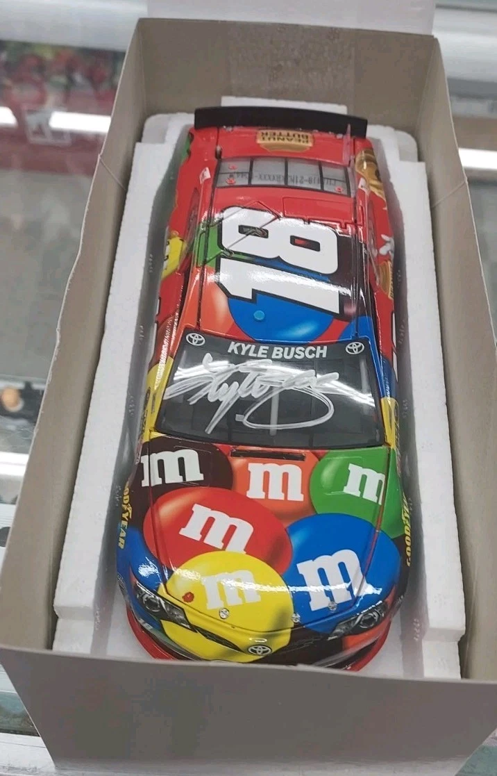 Las mejores ofertas en Kyle Busch artículos autografiados de