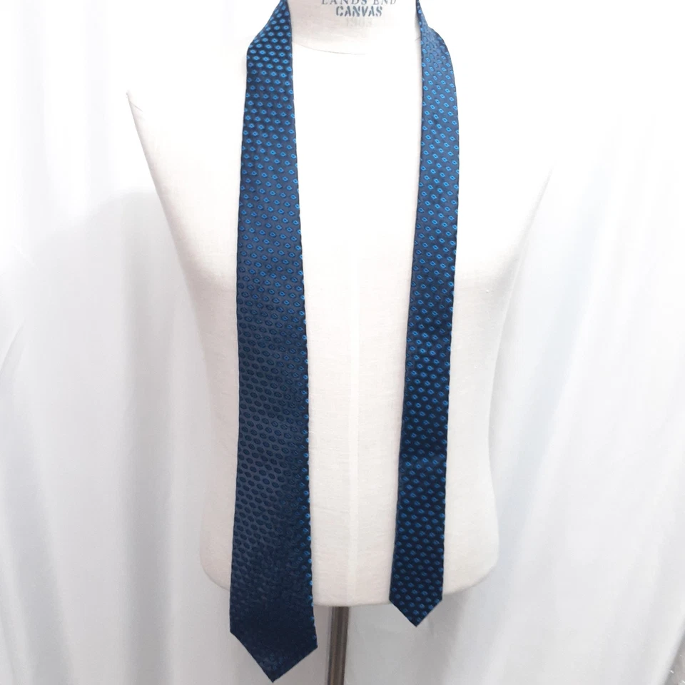 Corbata para hombre KITON Napoli 100 % seda azul marino patrón diamante ojal Foto 3 de 4