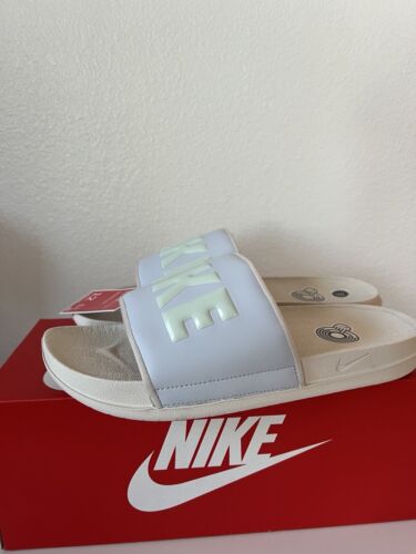 NEW WOMENS NIKE OFF COURT SLIDES BLUE GREEN SANDALS SIZE 12 BQ4632 012 Mens 10.5 - Picture 2 of 8