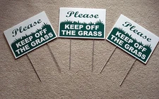 3 PLEASE KEEP OFF THE GRASS  8"X12" Plastic Coroplast Signs with Stake  NEW