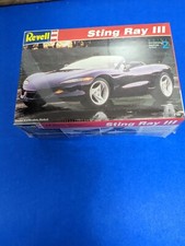 Revell Corvette Sting Ray III 1/25 Model