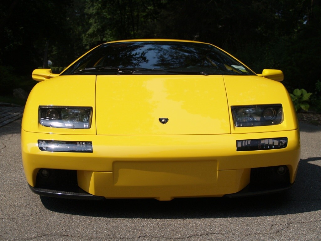 Lamborghini Diablo (AGP) Windshield Absolute Last one. Lamborghini #  009415107