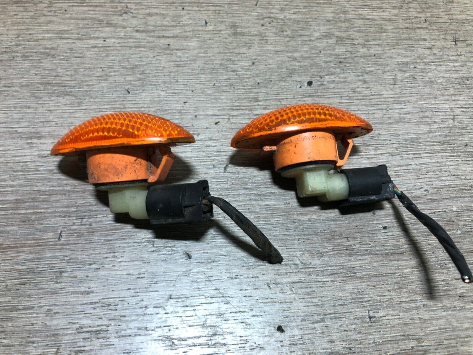 Picture 2 of 3
