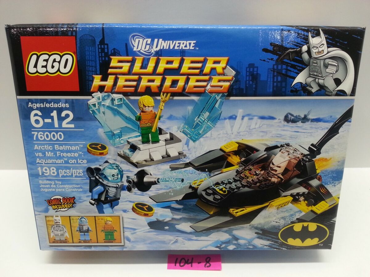 Lego Batman Arctic Batman 76000 Super Heroes Minifigure 