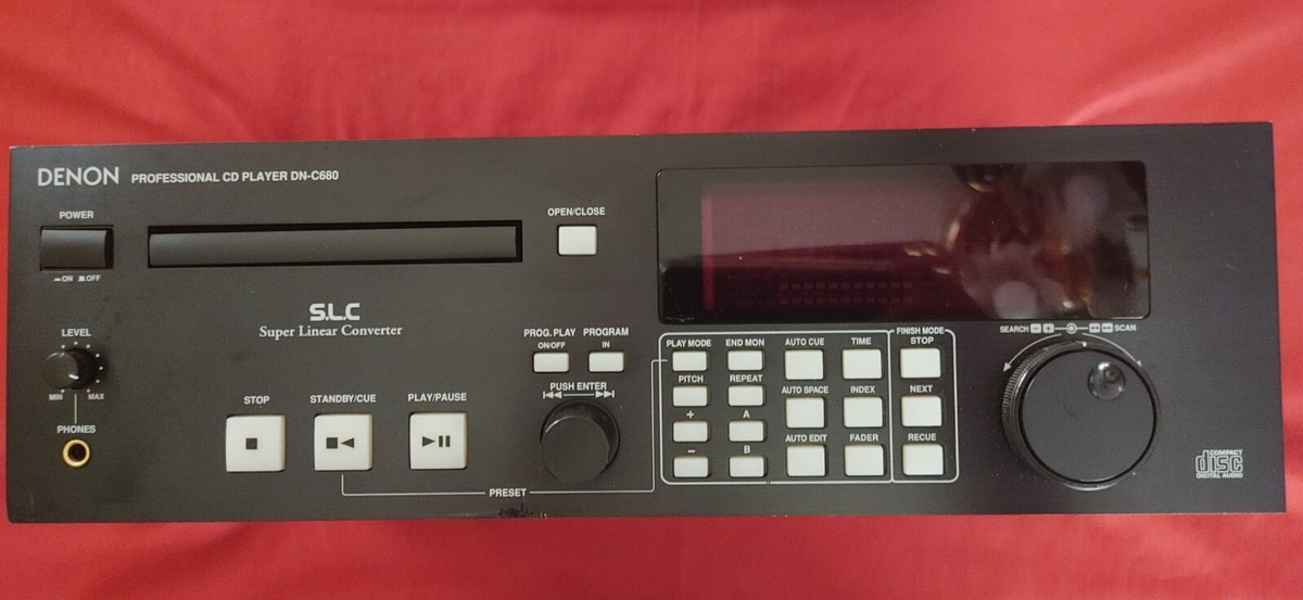 DENONのCD/MD playerです。 s-l400.jpg