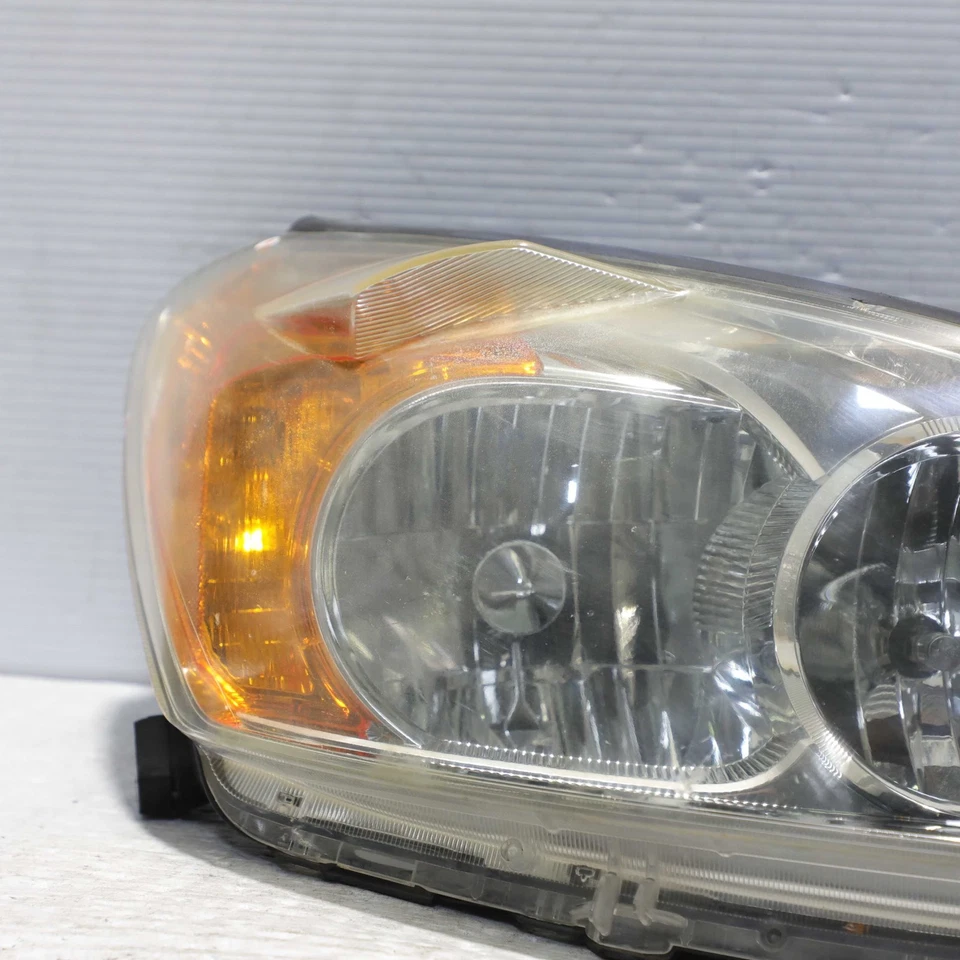 Conjunto de faros halógenos laterales derechos Toyota Rav4 2009-2012 OEM Foto 3 de 4