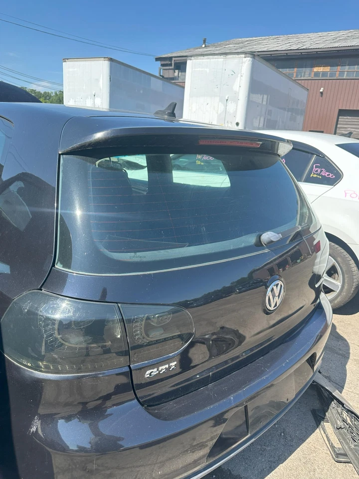 Used Deck Lid fits: 2012 Volkswagen Golf gti exc. City Htbk w/spoiler Grade A Foto 2 de 4