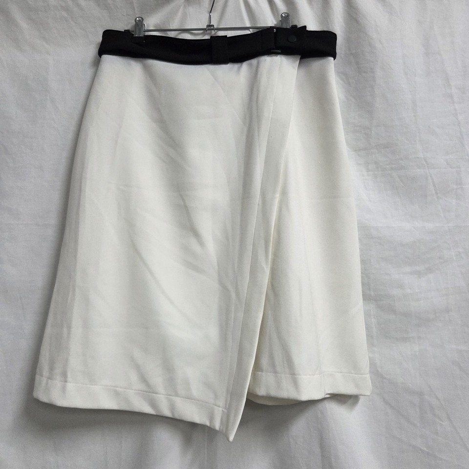 Cue Size 14 White Black A-line Short Faux wrap Skirt Lined Buckle Waist