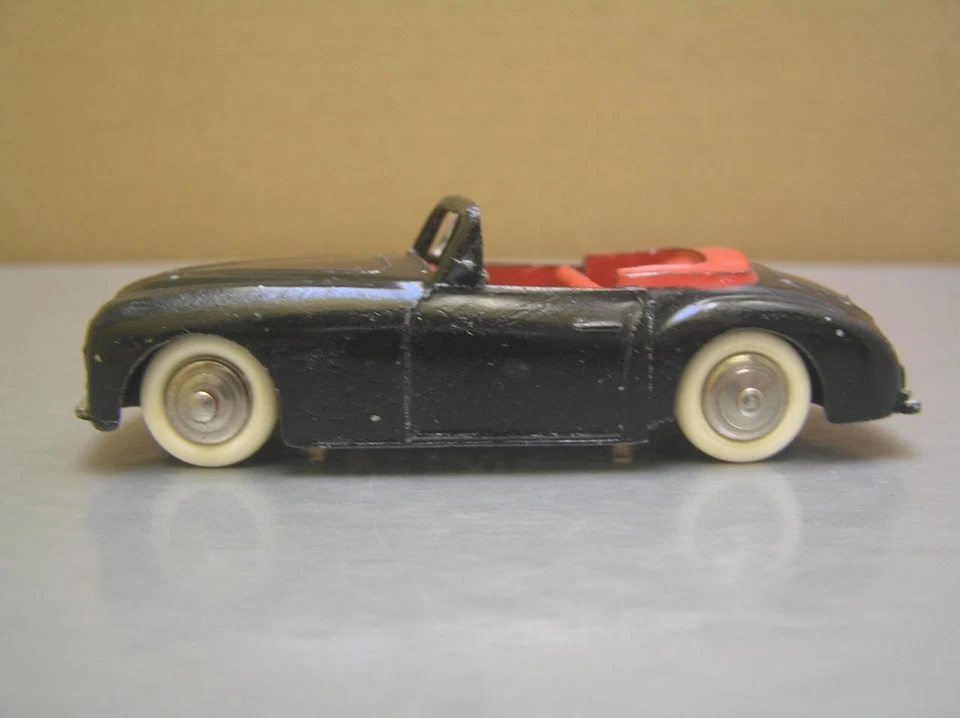 Dinky Toys 24S Simca 8 Sport Cabriolet made in France 1/43 scale Near Mint - Image 3 of 4