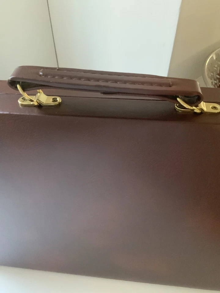 Backgammon Koffer Kunst-Leder (46 cm breit, 31 cm tief, 5 cm hoch) komplett - Bild 3 von 4