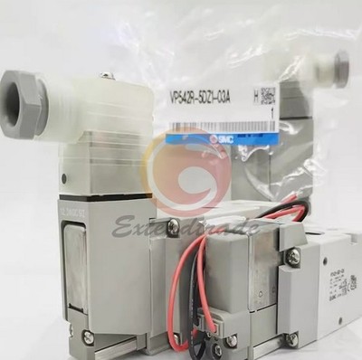 New In Box 1PC SMC VP542R-5DZ1-03A Solenoid Valve *qq