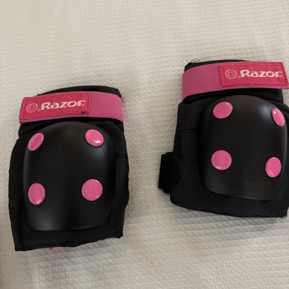 Rodilleras y coderas de afeitar y guantes juveniles medianos Foto 4 de 4