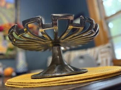 (BRAND NEW) Antiqued Contemporary Heavy Aluminum Cake Stand Made In India 12''