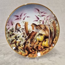 Danbury Mint Collectors Plate 'Robins In Autumn' from 'Four Seasons Of Robins'