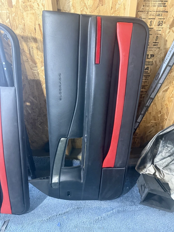 97-02 Cadillac Eldorado Passenger Driver Interior Door Panel Set - Image 4 of 4