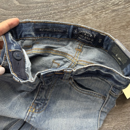 Lucky Brand Boys Authentic Skinny Jeans Eastvale Medium Wash Size 4/5 Kids NWT - Picture 2 of 4