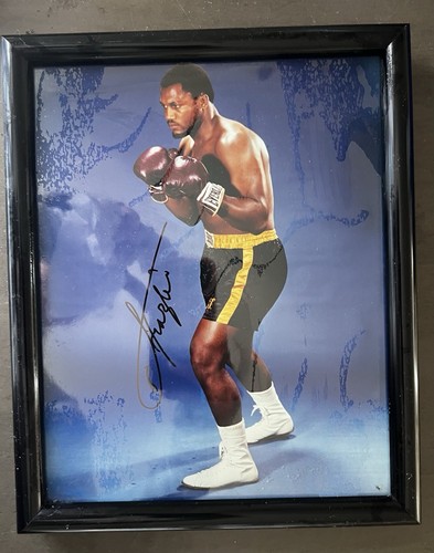 PSA/DNA Framed signed JOE FRAZIER 8"x10" color photo HEAVYWEIGHT CHAMP auto - Picture 2 of 4