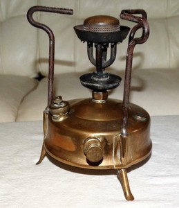 VINTAGE-PRIMUS-No-210-BRASS-CAMPING-STOVE-B-A-HJORTH-amp-Co-SWEDEN-COLLECTIBLE