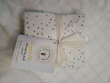 Burt's Bees Baby Knit Terry Changing Pad Cover - white grey stars