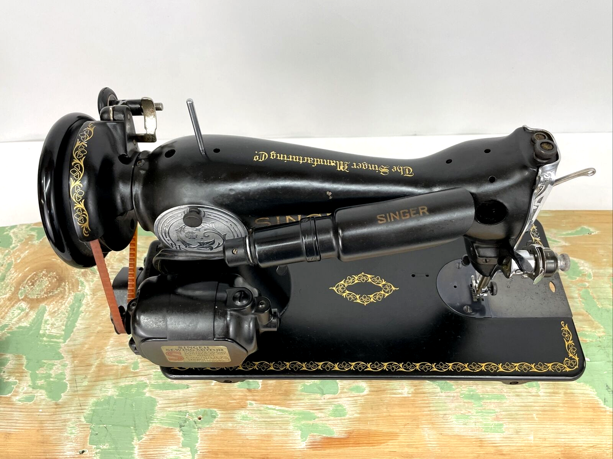 Serviced* Vtg Heavy Duty Singer 15-90 Sewing Machine Leather